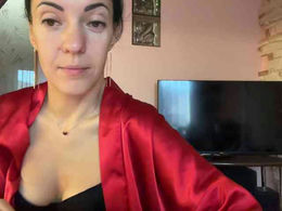 elena1983 past broadcast snapshot