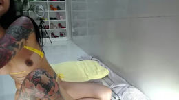 asianqueen93 past broadcast snapshot