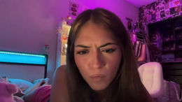zoeybrookss past broadcast snapshot