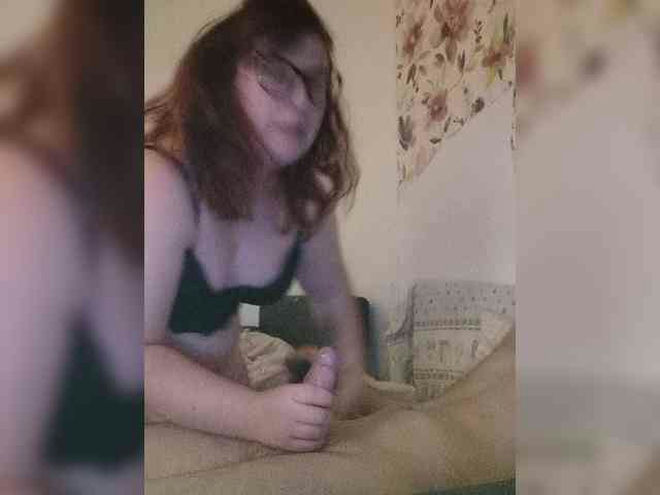 Madalinaaaa live webcam preview