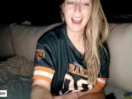 lucyallen4201 past broadcast snapshot