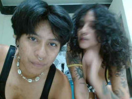 FamilyWoolf past broadcast snapshot