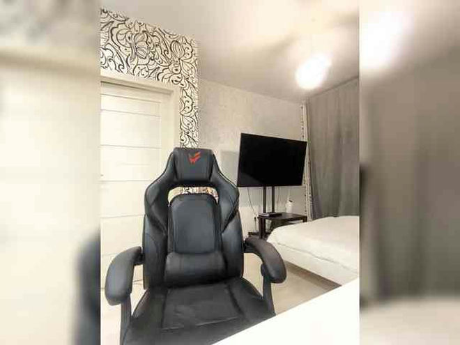 nad1ne live webcam preview