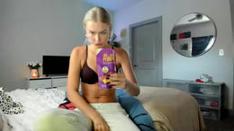 ariah_is_blonde past broadcast snapshot