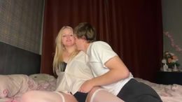 sensualteeencouple past broadcast snapshot