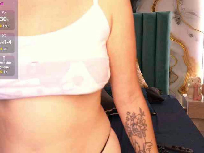 EmmaRichards live webcam preview