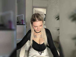 Emmagoodgirl past broadcast snapshot