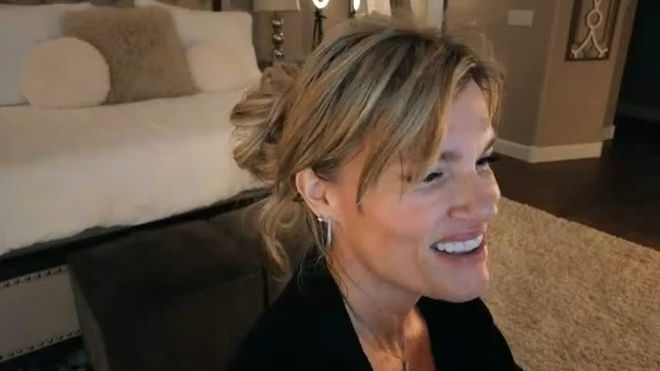 hot_wife_amber live webcam preview