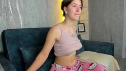 bella_lunavelle past broadcast snapshot