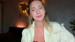 emmi_rosee past broadcast snapshot