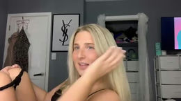 emilyblondiee past broadcast snapshot