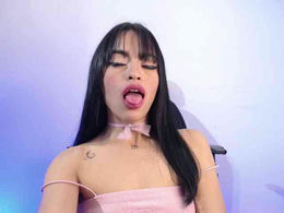 Sharlottessence past broadcast snapshot