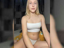BLONDINO4KA past broadcast snapshot