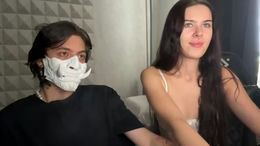 x_leon_ past broadcast snapshot