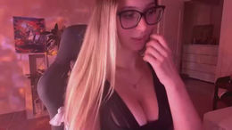 alexxxa_grace past broadcast snapshot