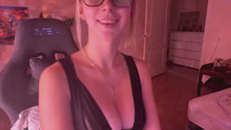 alexxxa_grace past broadcast snapshot