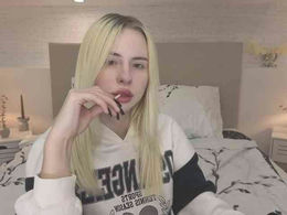 Bella-crazyy past broadcast snapshot