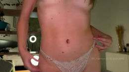 elli_harmon past broadcast snapshot
