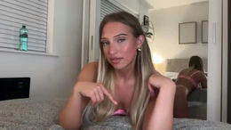 rosebella_ past broadcast snapshot