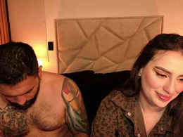 SweetSin-Couple past broadcast snapshot
