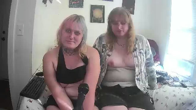 midwestaltgirl live webcam preview