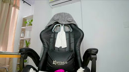 candy_hes past broadcast snapshot