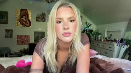 bella_christian past broadcast snapshot