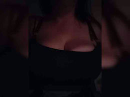 LunaBella1 past broadcast snapshot