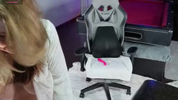 derrick_and_brittany past broadcast snapshot