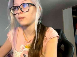 DeniseLindroth past broadcast snapshot