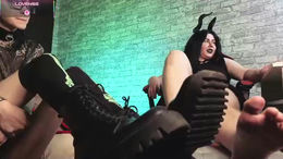 goddessandpuppy past broadcast snapshot