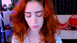 christinaconteeree past broadcast snapshot