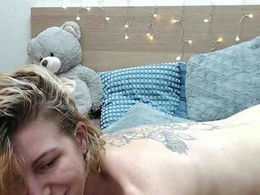 SopheyMoon past broadcast snapshot
