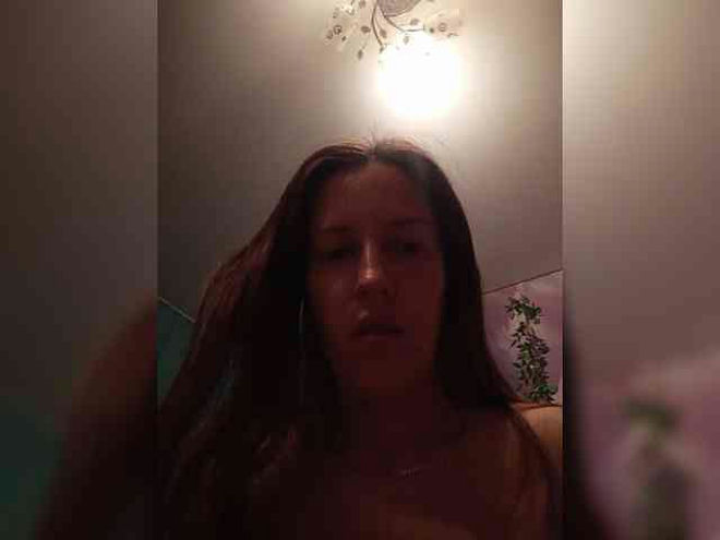 AlexSandi live webcam preview