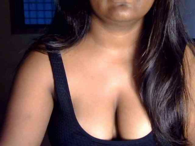 aaliya11 live webcam preview
