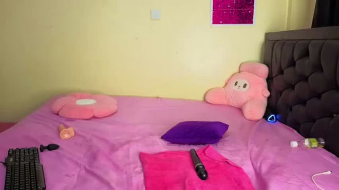 sexyy_shanty live webcam preview