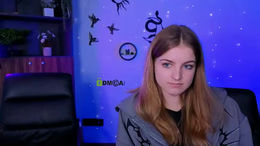 lisa_dark_ past broadcast snapshot