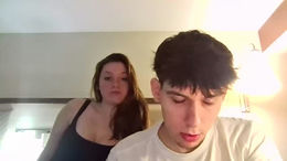 mollyandmiles3737 past broadcast snapshot