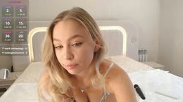 vikkyy_moon past broadcast snapshot