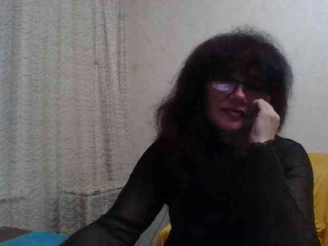 Sylvia-5 live webcam preview