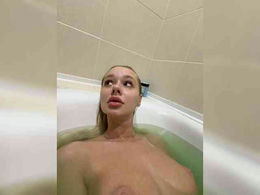 SweetMi333 past broadcast snapshot
