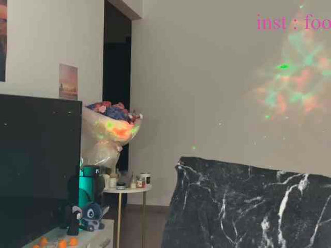 SweetMi333 live webcam preview