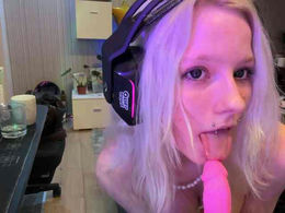 PaleSuccubus past broadcast snapshot