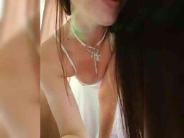 SexyQueen333 past broadcast snapshot