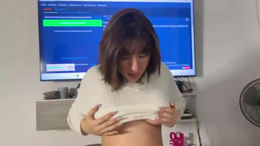 ellie_andy19 past broadcast snapshot