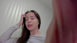 aminaswan_ past broadcast snapshot