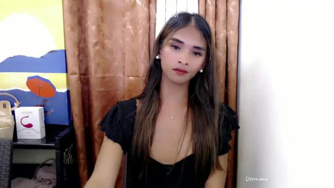 18_your_18 live webcam preview