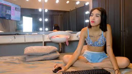petitestrawberry18 webcam thumbnail