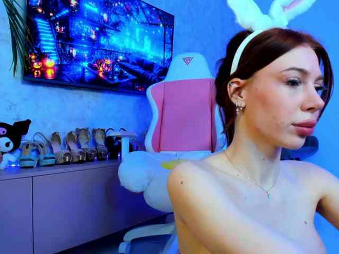 YannaMiana live webcam preview