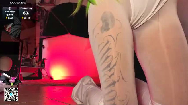 poison_dafne live webcam preview